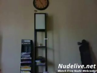 Hottest Teen Masturbating Live On Webcam