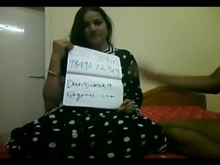 Black Saree hooker Bj To Customer In Hotel Room